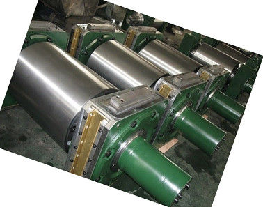 Chine Adamite centrifuge Rolls en acier pour le rouleau horizontal de segment de machine de bâti de Contineous fournisseur